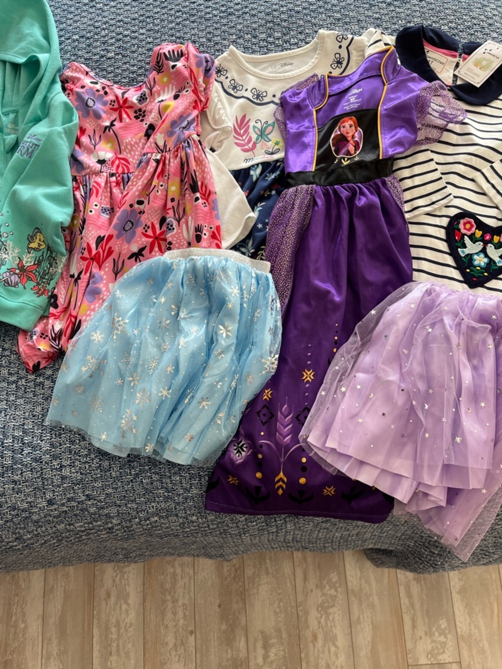 7 Piece BUNDLE 4-T Purple Anna Dress, Little Mermaid hoodie, Mirabel dress - Picture 9 of 11
